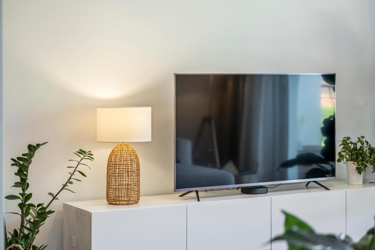 Ficcus Home Caniço Exteriér fotografie
