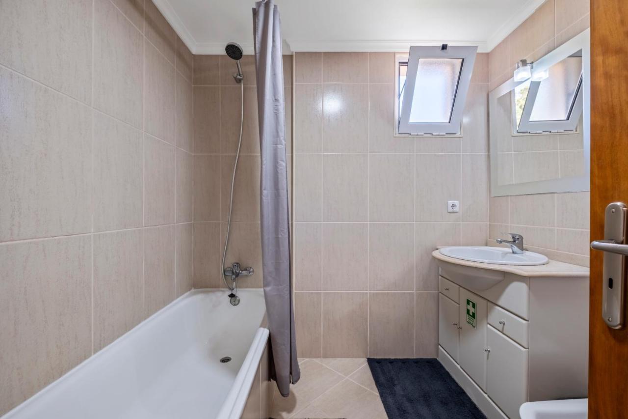 Ficcus Home Caniço Exteriér fotografie